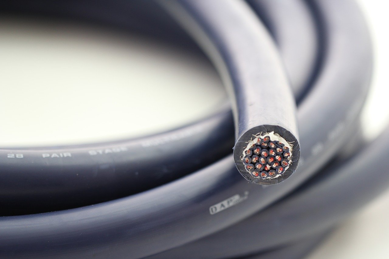 Another Image zoom-on-hover effect